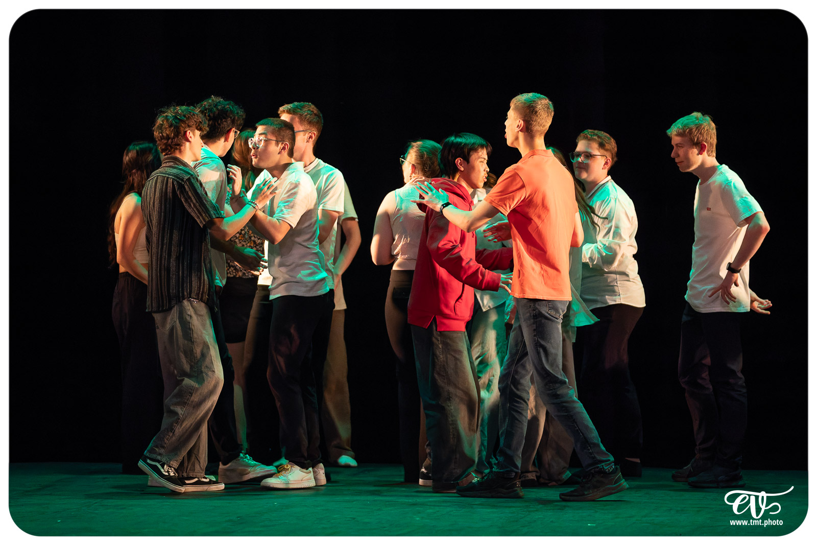 MAIS SONGEONS À RÉPÉTER S'IL VOUS PLAIT !
